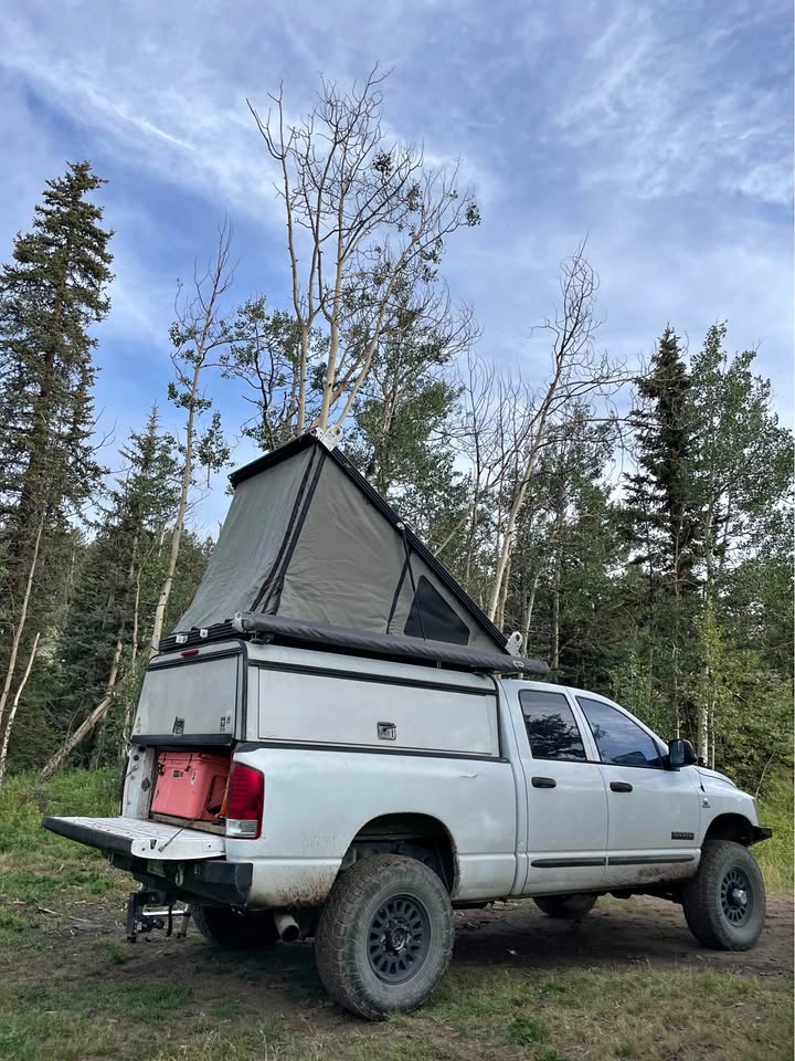 Go Fast Camper rooftop tent / Camper set for Dodge 2500 short bed 3rd Gen Cummins in Lockhart, TX (photo 1)