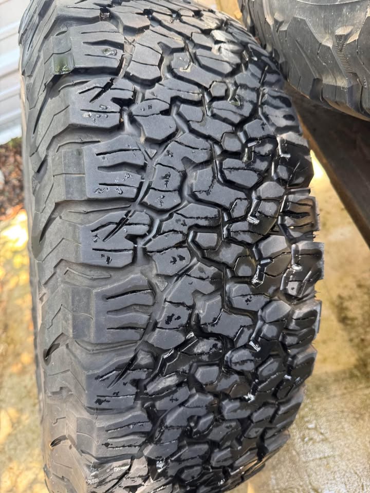 285/70/17 BFGoodrich KO2 tires and wheels in San Antonio, TX (photo 8) — photo 8