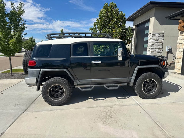 2008 Toyota FJ Cruiser — photo 2