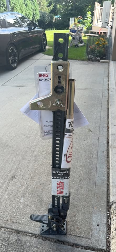 Hi-Lift X-TREME Jack with 60" Jack Protector in Fishers, IN (photo 3) — photo 3