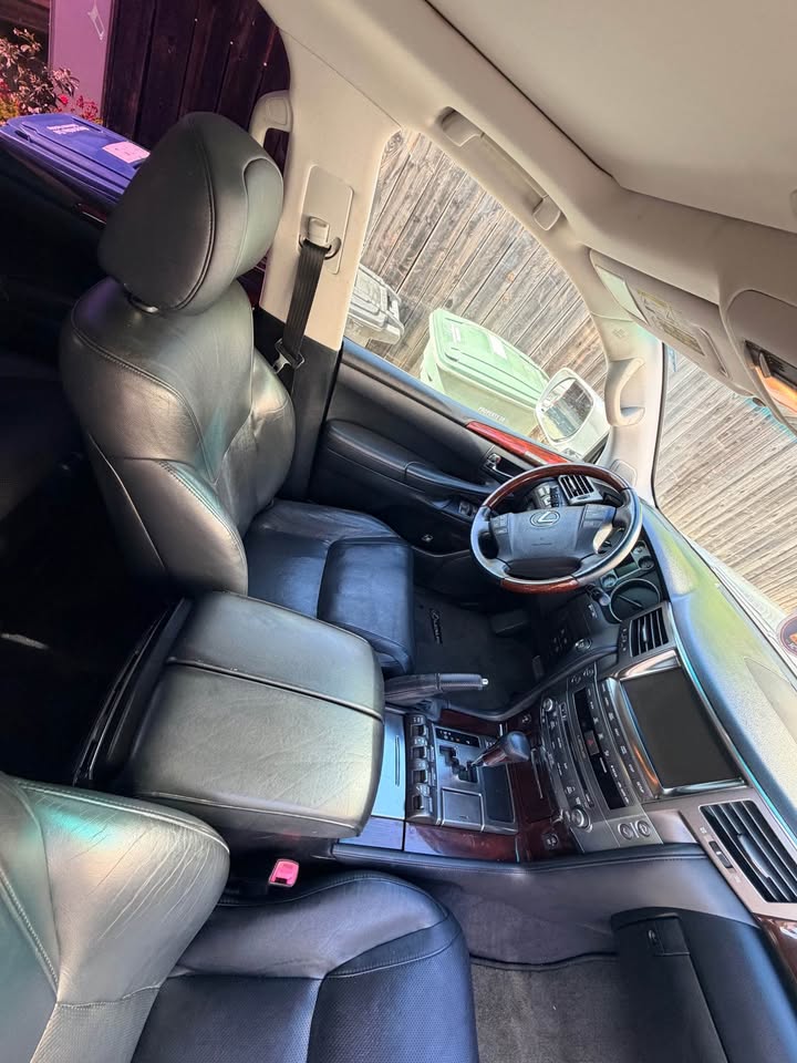 2011 Lexus LX · LX 570 Sport Utility 4D in Antioch, CA (photo 7) — photo 7