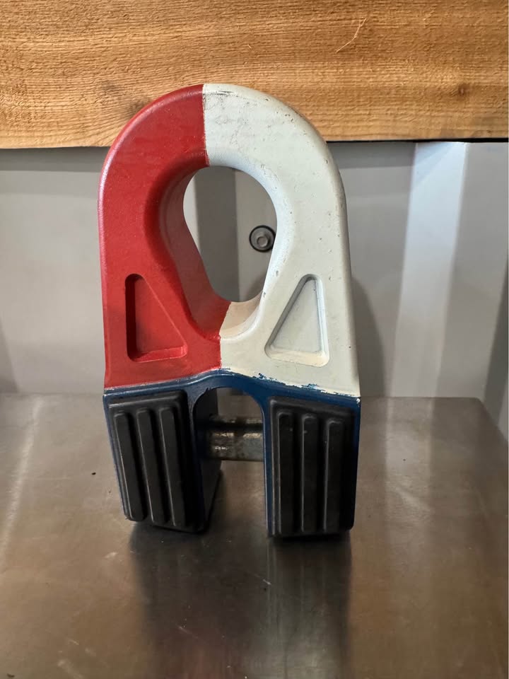 Factor 55 FlatLink E – Winch Shackle Thimble – Red/White/Blue in Waxahachie, TX (photo 2) — photo 2