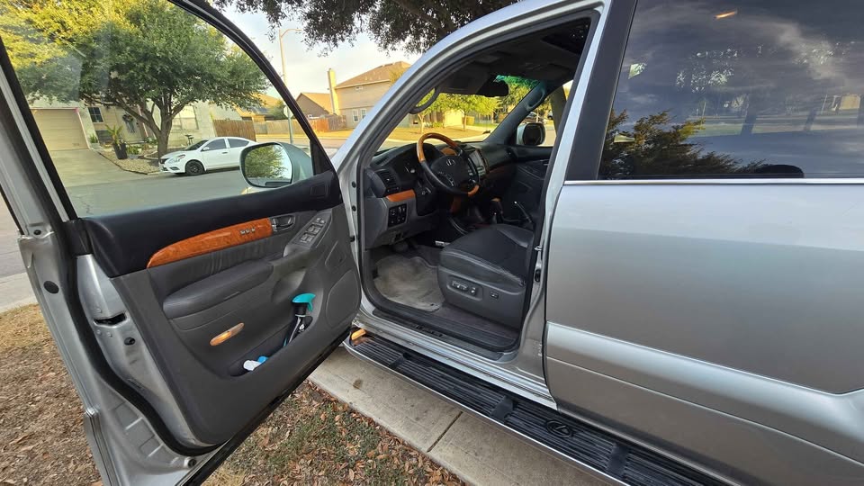 2007 Lexus GX · GX 470 Sport Utility 4D in San Antonio, TX (photo 5) — photo 5