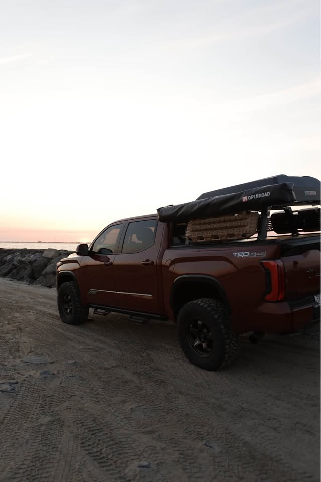 Roof Nest Condor Roof Top Tent in Albertson, NY (photo 2) — photo 2