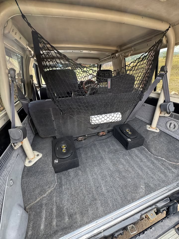 1991 Toyota Landcruiser in Golden, CO (photo 9) — photo 9