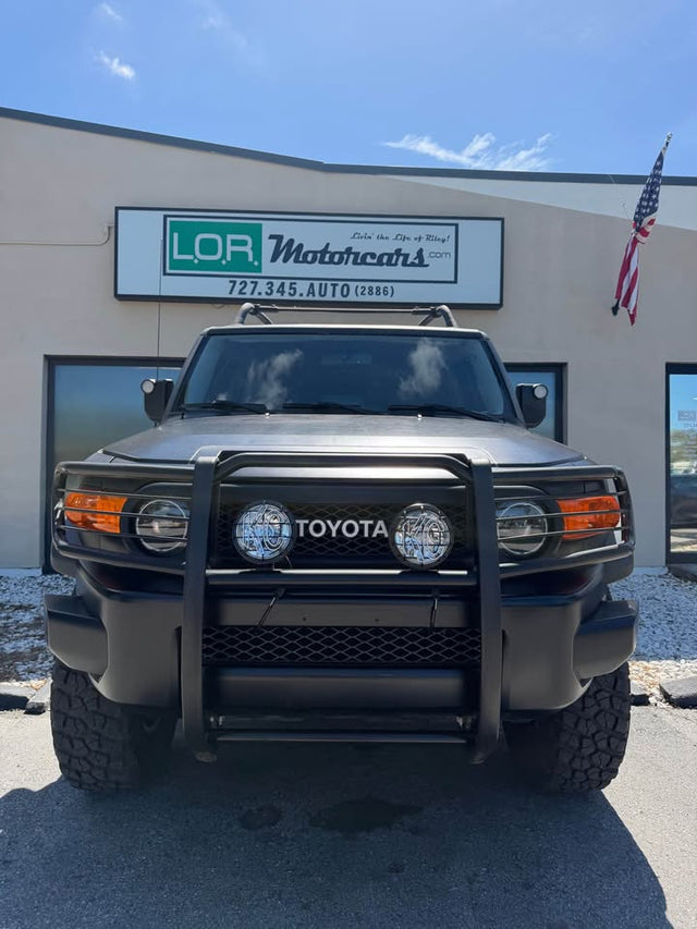 2011 Toyota FJ Cruiser · 4X4 40,000 MILES — photo 3