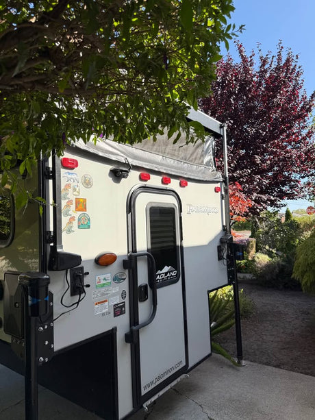 Palomino SS550 Badlands Truck camper in San Leandro, CA (photo 2)