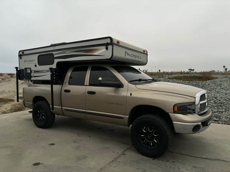 2017 Palomino SS-500 truck bed camper in Camp Pendleton Marine Corps Base, CA (photo 3)