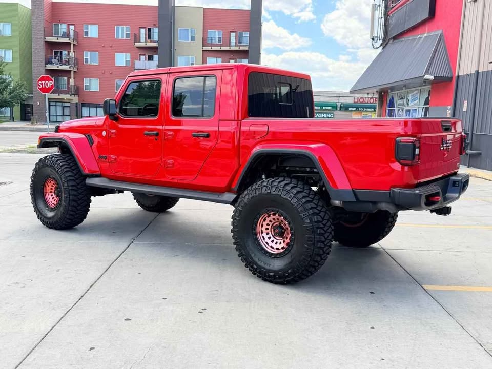 2020 Jeep Gladiator · Overland Pickup 4D 5 ft in Denver, CO (photo 4) — photo 4
