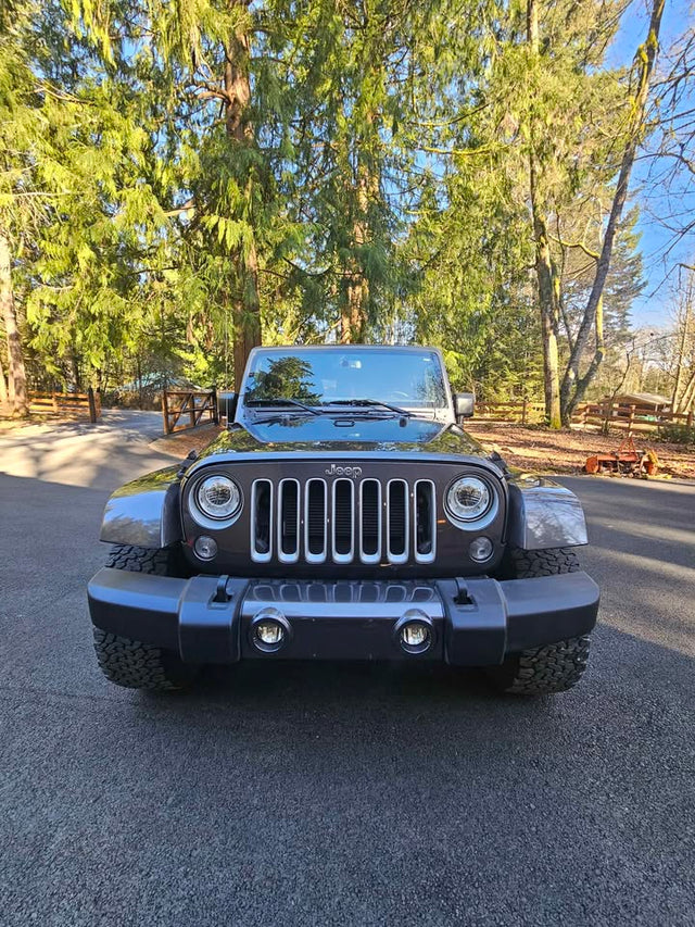 2017 Jeep Wrangler Unlimited · All New Sahara Sport Utility 4D — photo 3