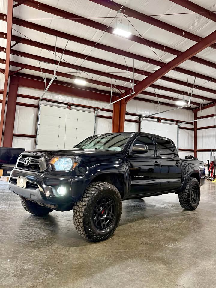 2013 Toyota Tacoma Double Cab · TRD Off-Road Pickup 4D 5 ft in Anniston, AL (photo 1) — photo 1