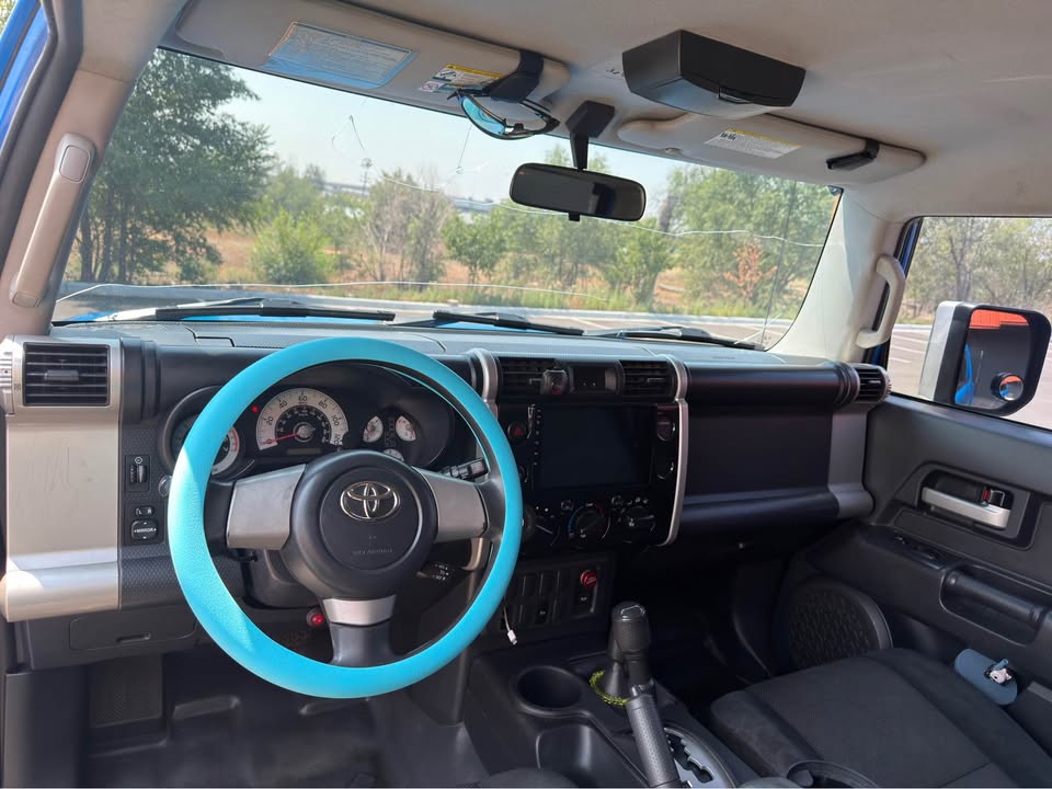 2007 Toyota FJ Cruiser · 4X4 in Denver, CO (photo 8) — photo 8