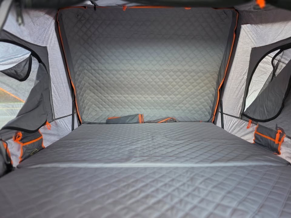 2021 Roofnest Condor Rooftop Tent - Black in Tacoma, WA (photo 6) — photo 6