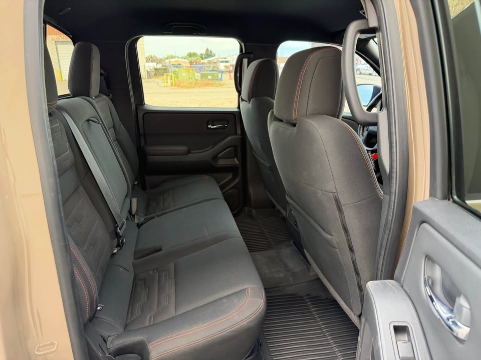 2022 Nissan Frontier Crew Cab · PRO-4X Pickup 4D 5 ft in Idaho Falls, ID (photo 8)