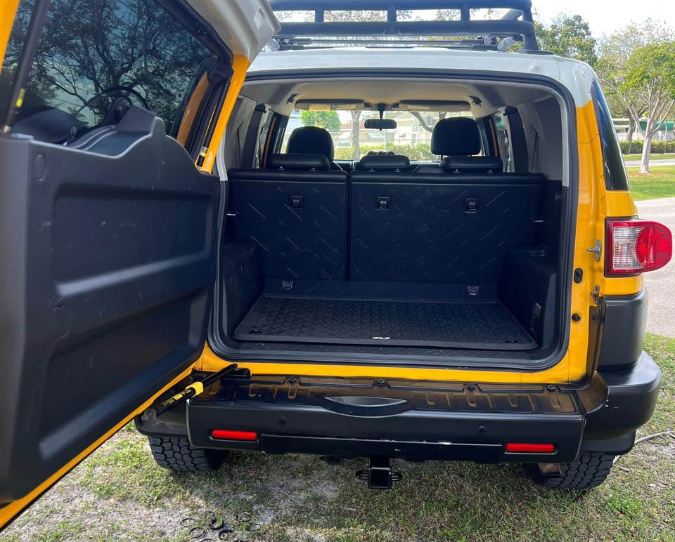 2007 Toyota FJ Cruiser · Sport Utility 2D in Miramar, FL (photo 11) — photo 11