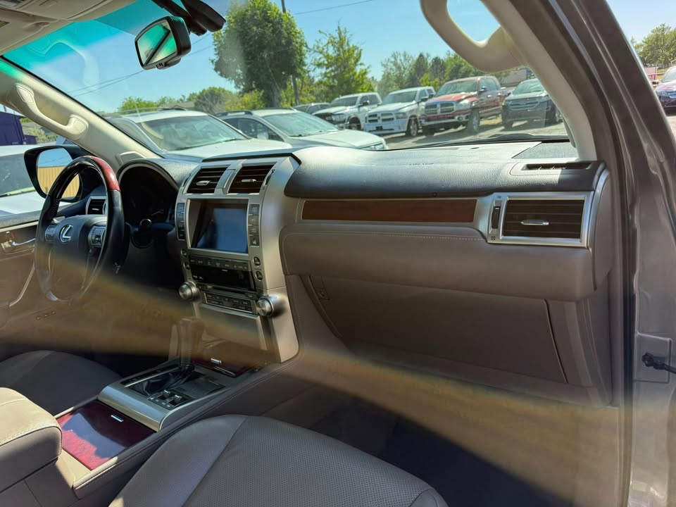2010 Lexus gx460 in Meridian, ID (photo 12)