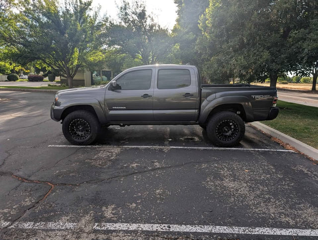 2013 Toyota Tacoma Double Cab · TRD Off-Road Pickup 4D 5 ft — photo 2