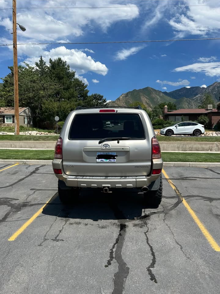 2005 Toyota 4Runner · SR5 Sport Utility 4D in Salt Lake City, UT (photo 5)