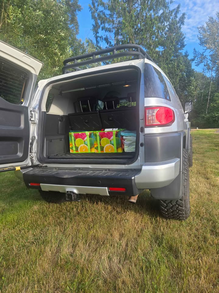 2008 Toyota FJ Cruiser · Sport Utility 2D in Everett, WA (photo 7) — photo 7