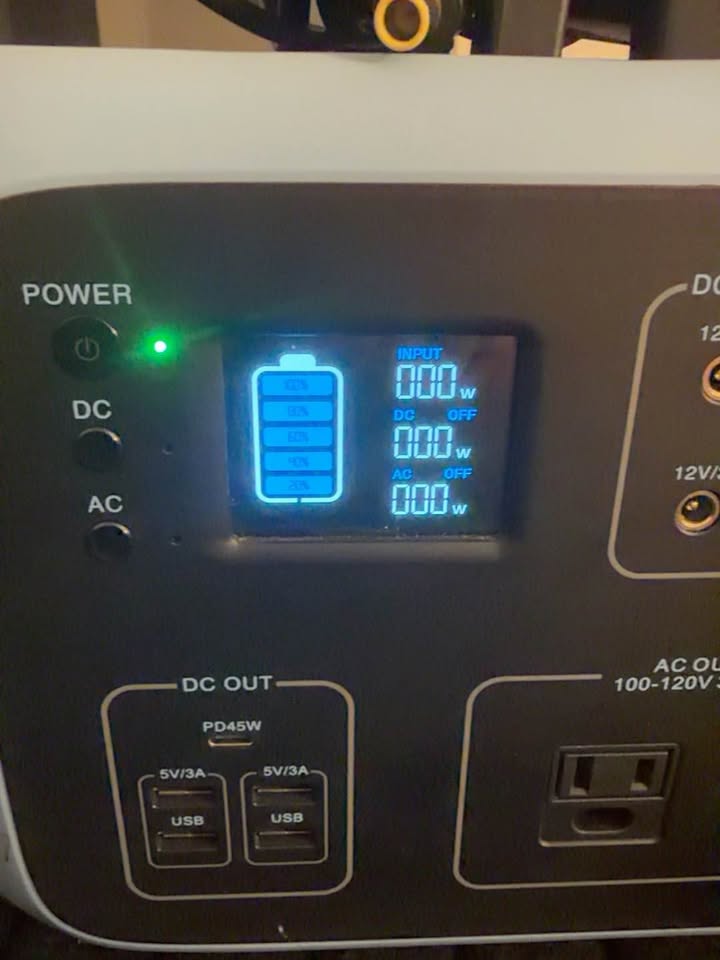 BLUETTI EB3A Portable Power Station – 600W / 268Wh – Tested & Working in Willow Grove, PA (photo 3) — photo 3