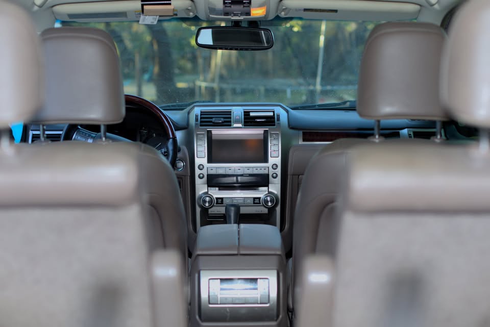 2017 Lexus gx460 in Boerne, TX (photo 4) — photo 4