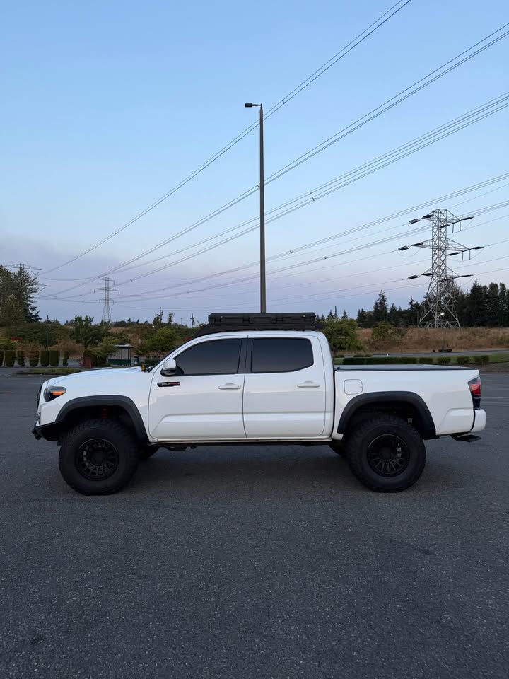 2017 Toyota Tacoma Double Cab · TRD PRO in Federal Way, WA (photo 3) — photo 3