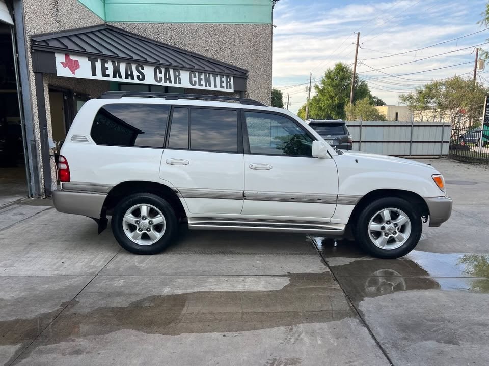 2005 Toyota Land Cruiser in Dallas, TX (photo 4) — photo 4