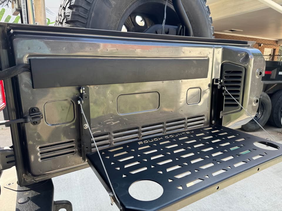 2014 Jeep Wrangler Unlimited · Sport (JK) SUV 4D (photo 7) — photo 7