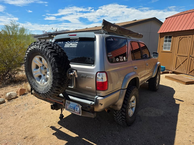 2002 Toyota 4Runner · SR5 Sport Utility 4D — photo 3