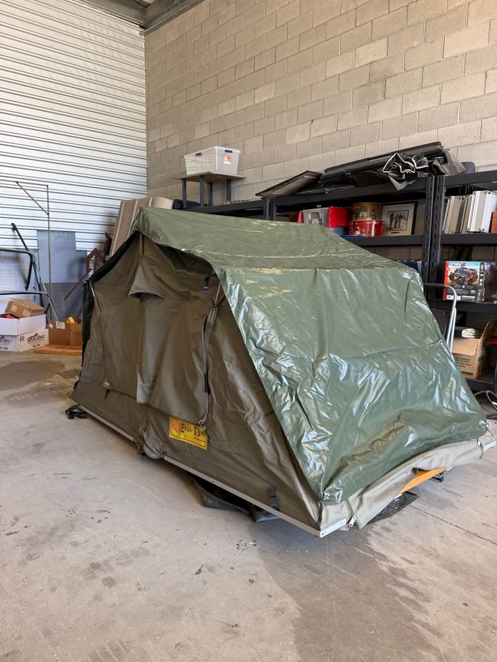 Eezi-Awn Series 3 1400 Rooftop Tent in Salt Lake City, UT (photo 2) — photo 2