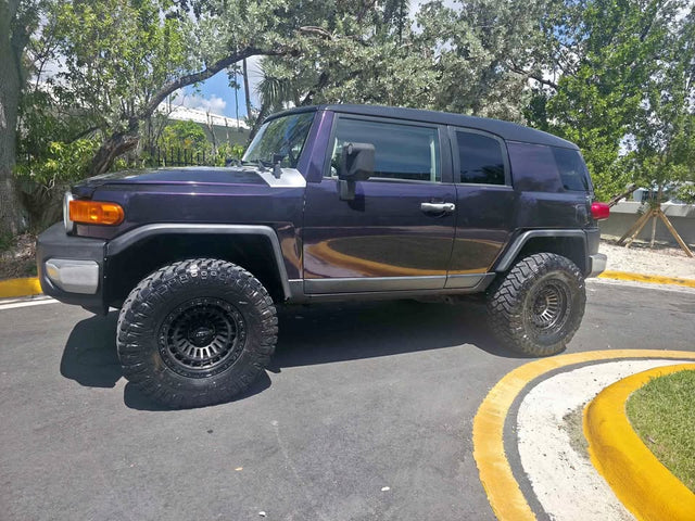 2007 Toyota FJ Cruiser · Sport Utility 2D in Miami Beach, FL (photo 1)