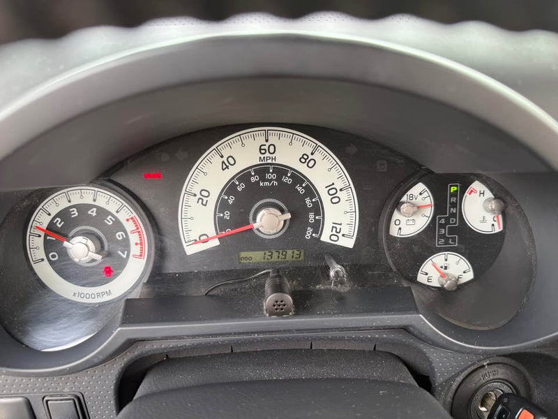 2013 Toyota FJ Cruiser · Sport Utility 2D (photo 4) — photo 4