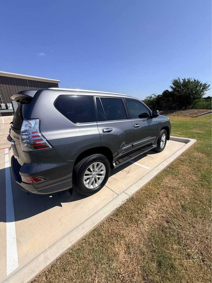 2015 Lexus GX · GX 460 Luxury Sport Utility 4D in Liberty Hill, TX (photo 7) — photo 7