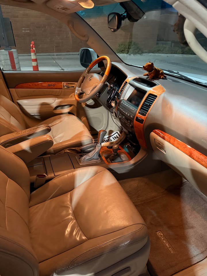 2005 Lexus GX · GX 470 Sport Utility 4D in Castle Rock, CO (photo 9) — photo 9