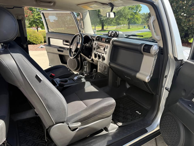 07 Toyota FJ 4x4 Automatic in Graham, NC (photo 7) — photo 7