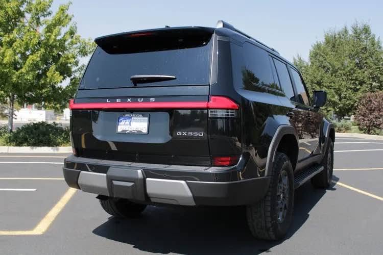 2025 Lexus GX · 550 Overtrail in Littleton, CO (photo 7) — photo 7