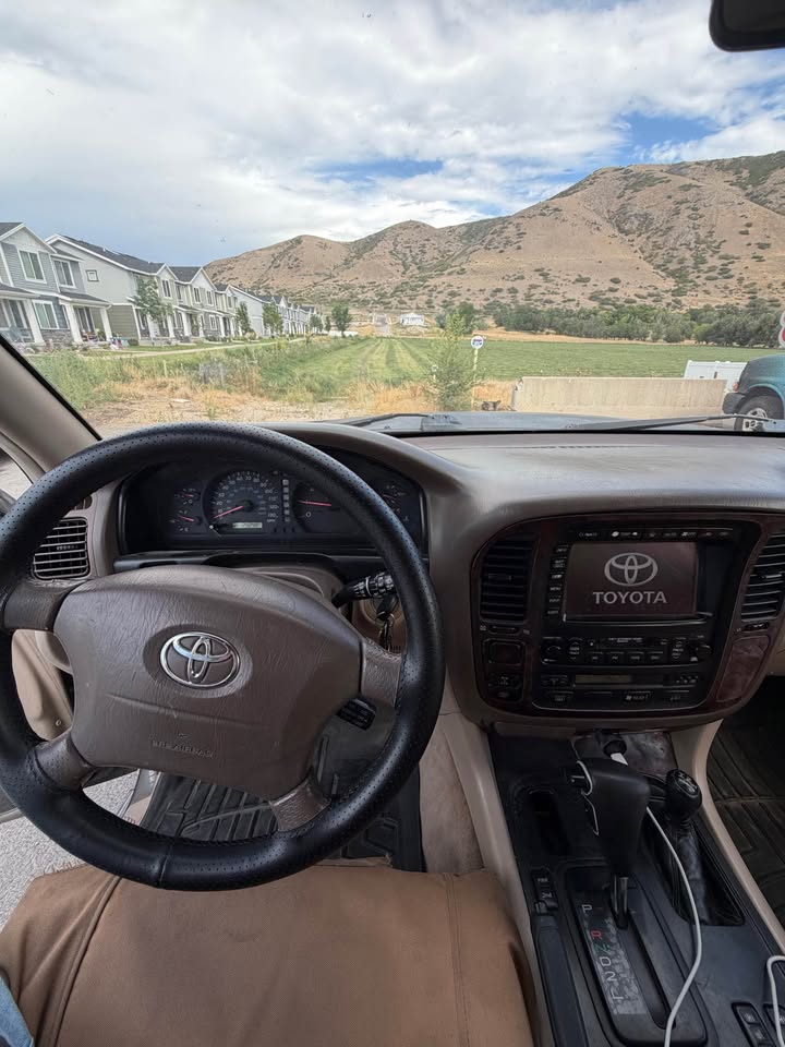 2001 Toyota Landcruiser · Sport Utility 4D in Payson, UT (photo 8) — photo 8