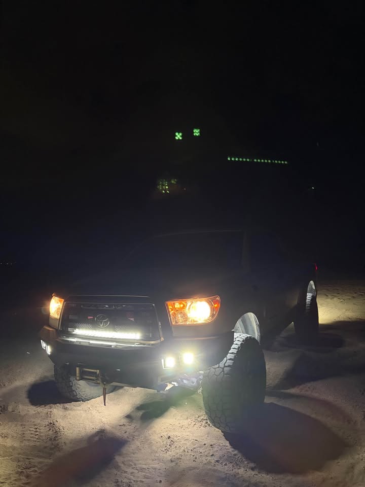 2010 Toyota Tundra Double Cab · SR5 Pickup 4D 6 1/2 ft in Santa Fe, NM (photo 6)