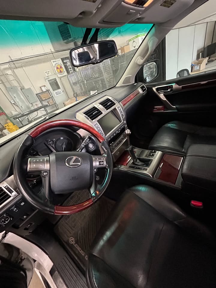 2010 Lexus GX460 in North Salt Lake, UT (photo 9) — photo 9