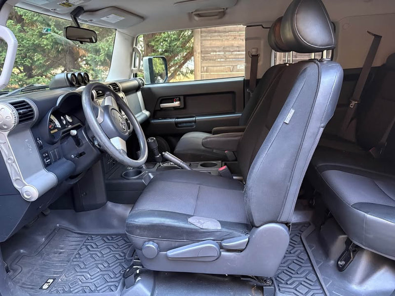 2008 Toyota FJ Cruiser in Gig Harbor, WA (photo 11) — photo 11