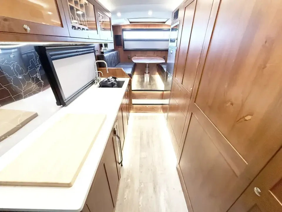 2023 Earthroamer SX-005 EX-L in Longmont, CO (photo 4) — photo 4