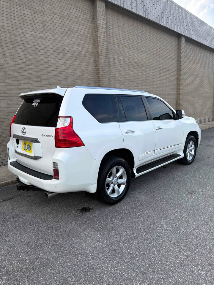 2013 Lexus GX 460 in Asheville, NC (photo 3) — photo 3