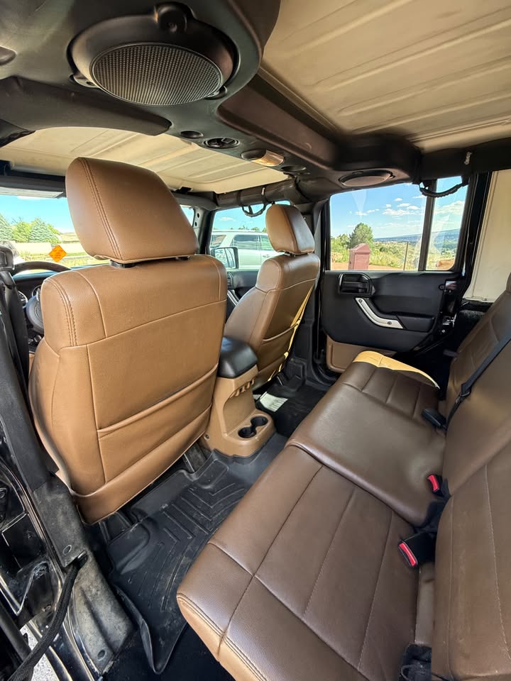 2011 Jeep wrangler unlimited sahara in Colorado Springs, CO (photo 9) — photo 9