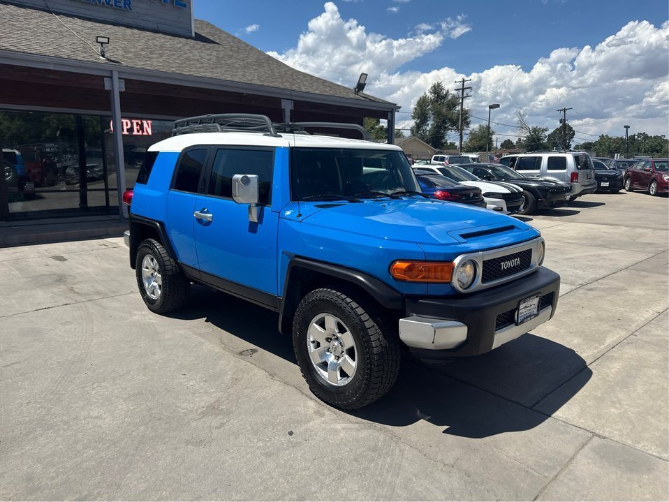 2007 Toyota FJ Cruiser in Denver, CO (photo 3) — photo 3