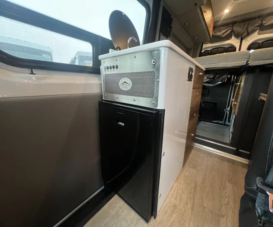 2024 Storyteller Overland BEAST XO MODE in Vacaville, CA (photo 9) — photo 9