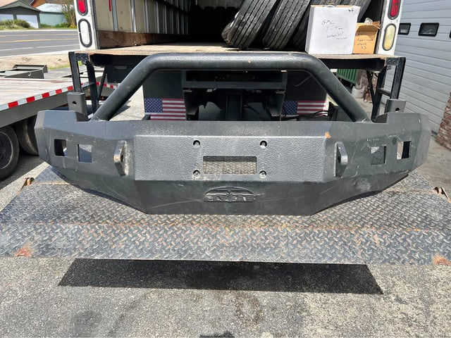 2011-2014 Chevrolet 2500 & 3500 Flyfab front bumper and winch in Newport, WA (photo 1)