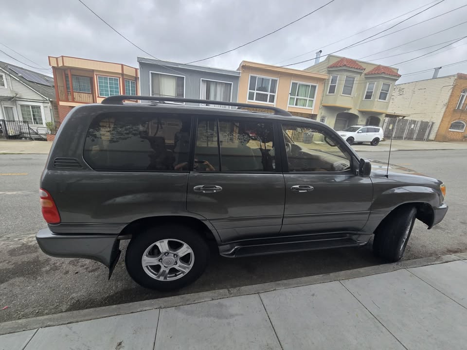 1999 Toyota Land Cruiser in Campbell, CA (photo 4) — photo 4