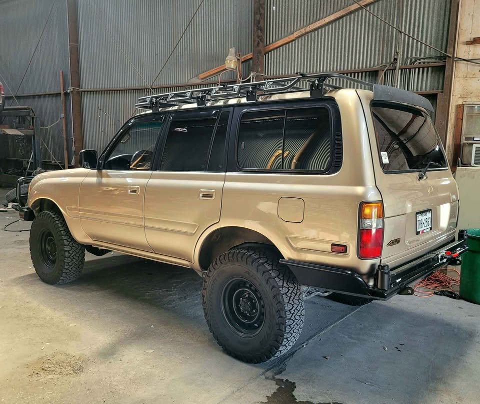 1996 Lexus LX · LX 450 Sport Utility 4D in Austin, TX (photo 2) — photo 2