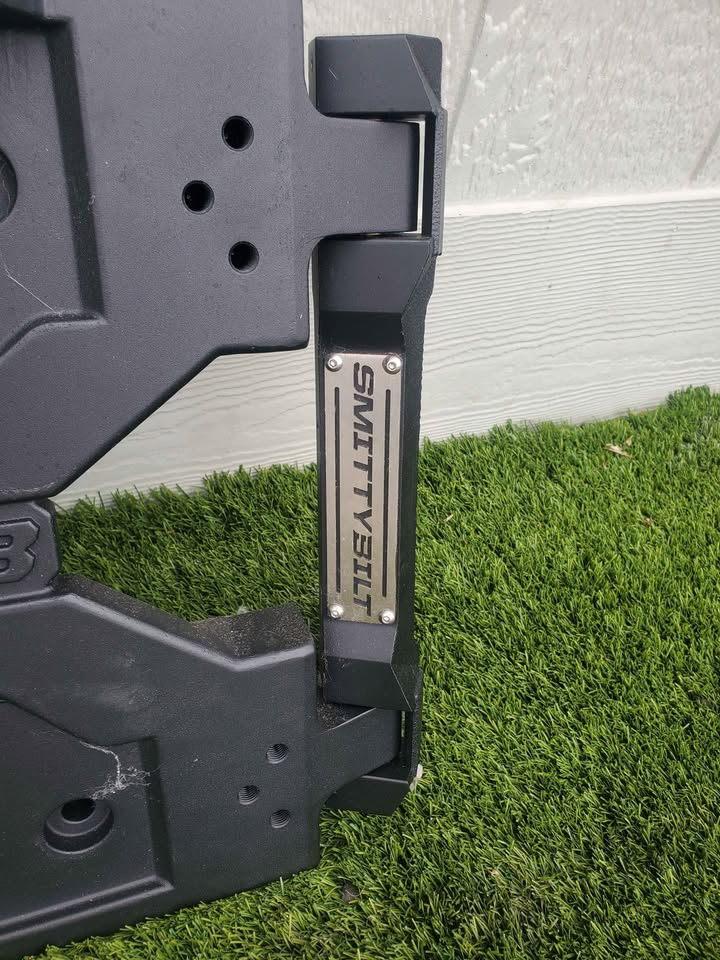Smittybilt JL tire carrier heavy duty in Spring Valley, CA (photo 2)
