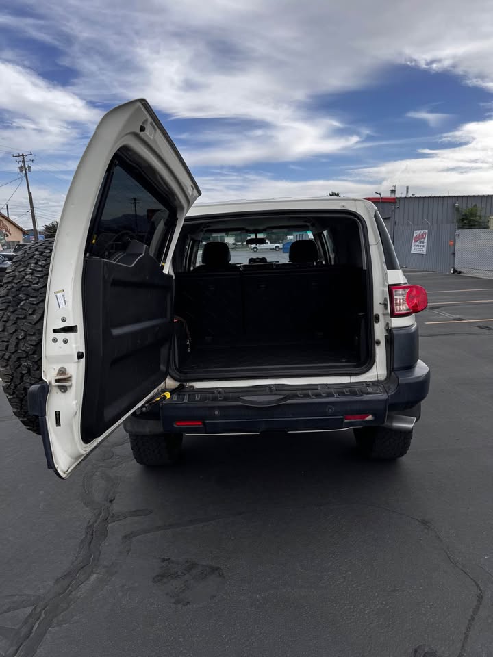2008 Toyota FJ Cruiser in Provo, UT (photo 11) — photo 11